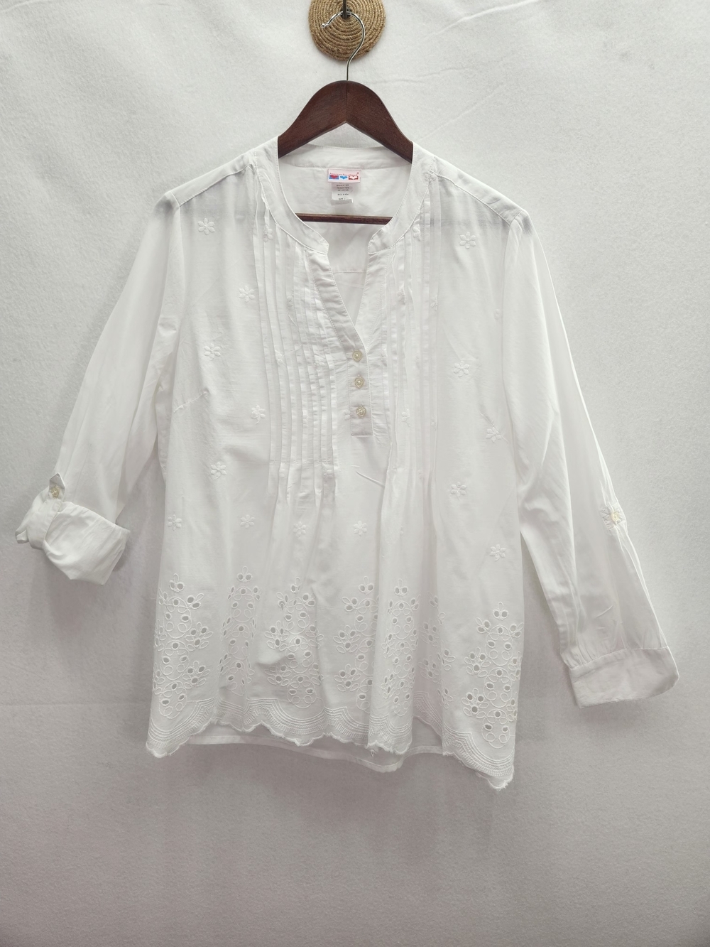 Women's White Eyelet Tunic Top - Lightweight Beach Shirt Size L 100% Cotton - Picture 2 of 13